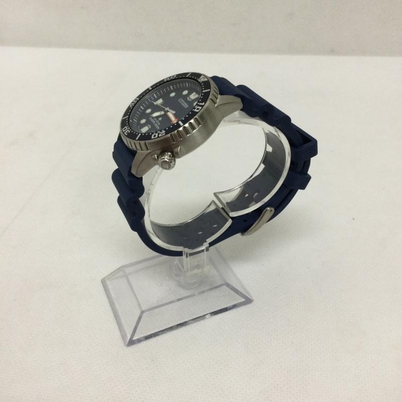 シチズン CITIZEN 腕時計 アナログ（クォーツ式） CITIZEN ソーラー腕時計 アナログ ラバー e168-0029j02 - 紺 / ネイビー / navy メンズ USED 古着 中古 50169546