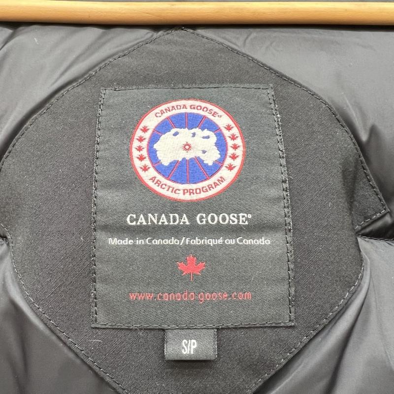 カナダグース CANADA GOOSE ジャケット、上着 ダウンジャケット LABRADOR BOMBER ラブラドール ボンバー フード ファー ダウン ジャケット 7967JL S 黒 / ブラック / black レディース USED 古着 中古 50169590