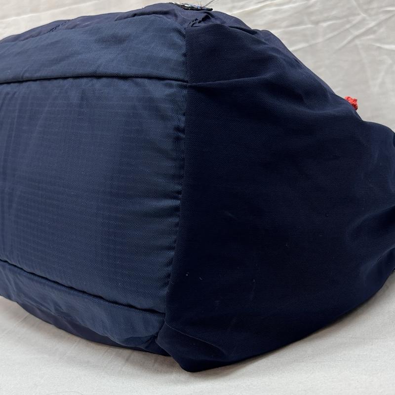 パタゴニア patagonia ショルダーバッグ ショルダーバッグ 48813SP16 ライトウェイト トラベル クーリエ ナイロン ショルダーバッグ - 紺 / ネイビー / navy メンズ USED 古着 中古 50169599