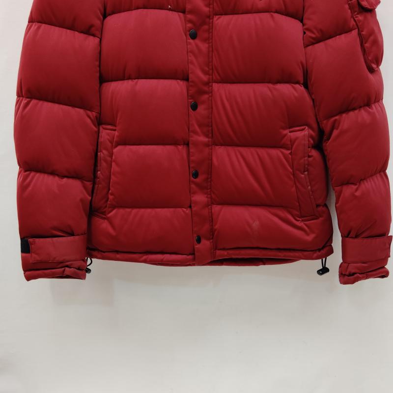 バーバリーブラックレーベル BURBERRY BLACK LABEL ジャケット、上着 ダウンジャケット ロゴ ワッペン 付き ダウン ジャケット BMP21-319-18 L 赤 / レッド / red メンズ USED 古着 中古 50169619