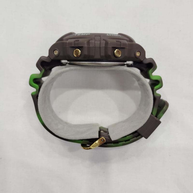 ジーショック G-SHOCK 腕時計 デジタル 稼働品 DW-6100D-1 サーモメーター 温度計搭載 デジタル 腕時計 - オリーブグリーン / オリーブグリーン / メンズ USED 古着 中古 50169696