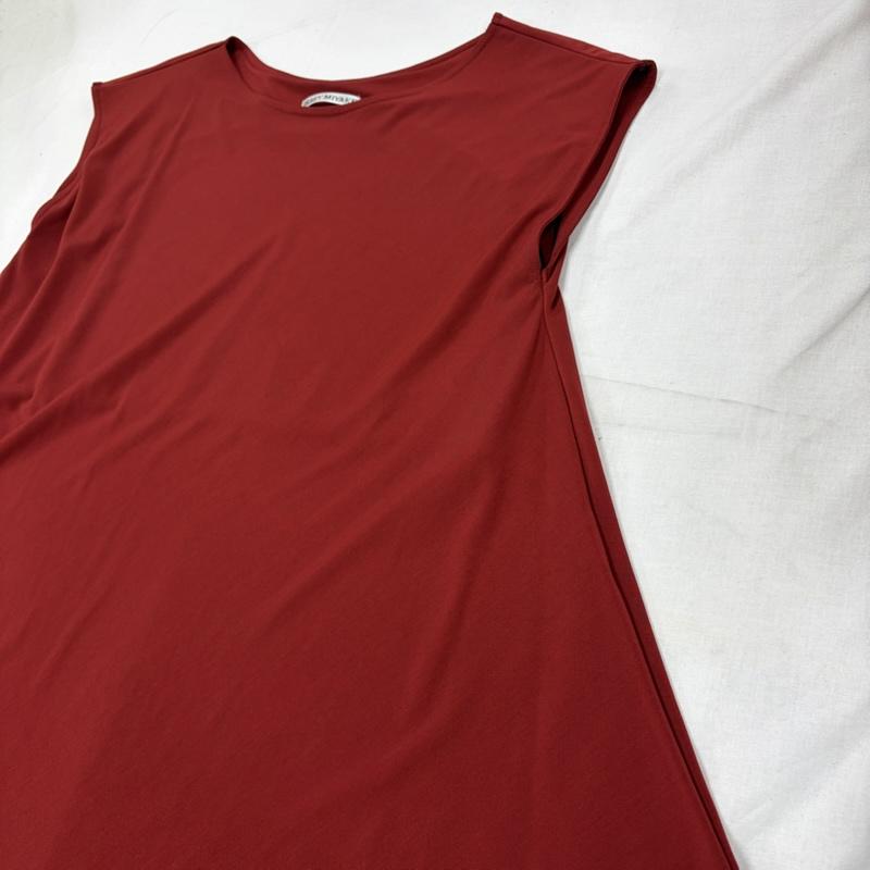 イッセイミヤケ ISSEY MIYAKE ワンピース ロングスカート アシンメトリー 変形 ロング ワンピース バーガンディ ドレープ ノースリーブ IM73JH011 2 無地 えんじ / ワインレッド / dark red レディース USED 古着 中古 50169708
