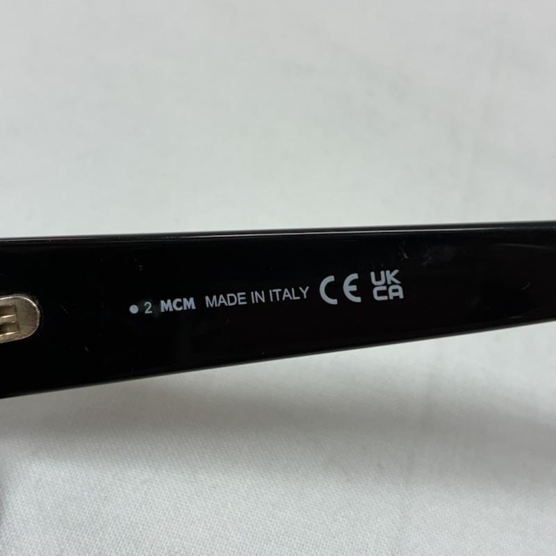 エムシーエム MCM めがね・サングラス サングラス MW0007 01A 52-18 135 ゴールド ロゴ イタリア製 スクエア サングラス - メンズ USED 古着 中古 50169713