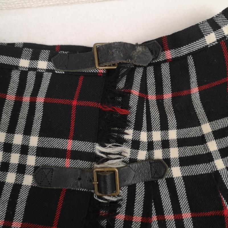バーバリー・ブルーレーベル BURBERRY BLUE LABEL スカート ひざ丈スカート ノバチェック ミニ丈 ウール ラップ スカート FXF21-851 38 黒 / ブラック / black X 赤 / レッド / red X 白 / ホワイト / white レディース USED 古着 中古 50169740