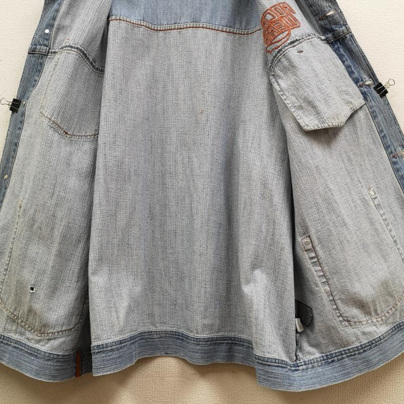 ロカウェア ROCAWEAR ジャケット、上着 ジャンパー、ブルゾン 切り替え エルボー パッチ 立体 ロゴ 刺繍 デニム ジャケット カバーオール - インディゴ / インディゴ / Indigo メンズ USED 古着 中古 50169764