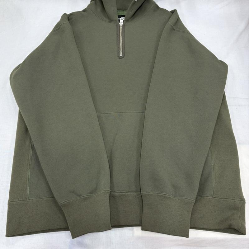 ザノースフェイス THE NORTH FACE パーカー 長袖 ハーフジップ パーカー フーディ 日本製 ロゴ プリント 裏起毛 スウェット NT12010R M ロゴ、文字 カーキ / カーキ / khaki X オリーブグリーン / オリーブグリーン / メンズ USED 古着 中古 50169769