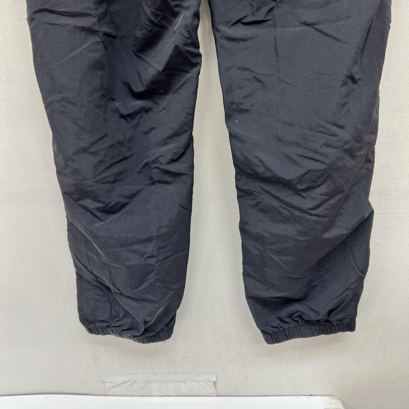 シュプリーム Supreme ボトムス ボトムス ロゴ ウォームアップパンツ L 黒 / ブラック / black メンズ USED 古着 中古 50169776
