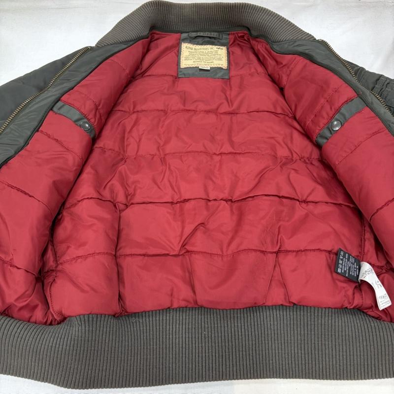 アルファ インダストリー Alpha Industries ジャケット、上着 フライトジャケット MA-1 フライトジャケット ナイロン ロゴ 刺繍 ワッペン パッチ ミリタリー M ロゴ、文字 X 刺繍 カーキ / カーキ / khaki メンズ USED 古着 中古 50169792