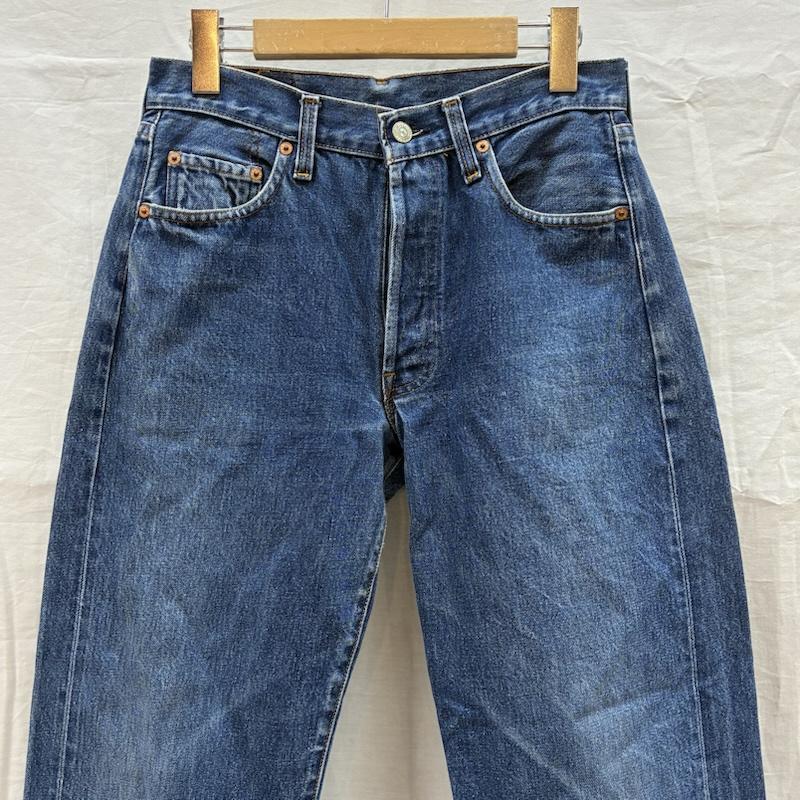 リーバイス Levi s パンツ デニム、ジーンズ 501 90s USA製 バレンシア ボタン裏555 赤耳 セルビッチ BIGE ヴィンテージ デニムパンツ 30インチ メンズ USED 古着 中古 50169804