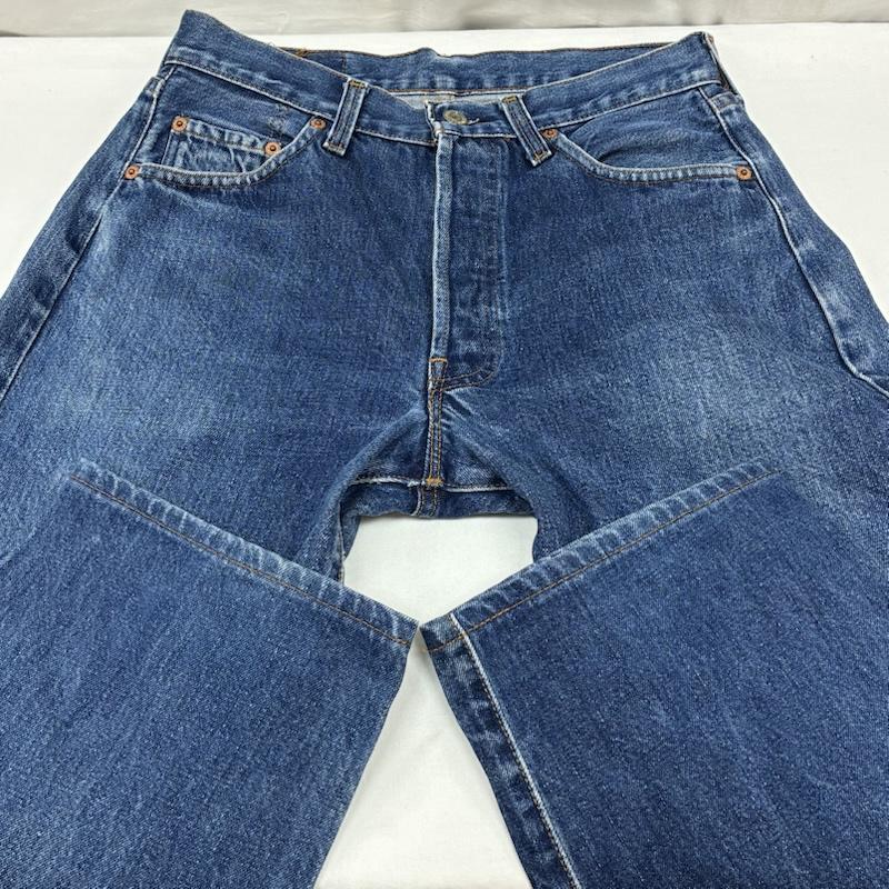 リーバイス Levi s パンツ デニム、ジーンズ 501 90s USA製 バレンシア ボタン裏555 赤耳 セルビッチ BIGE ヴィンテージ デニムパンツ 30インチ メンズ USED 古着 中古 50169804