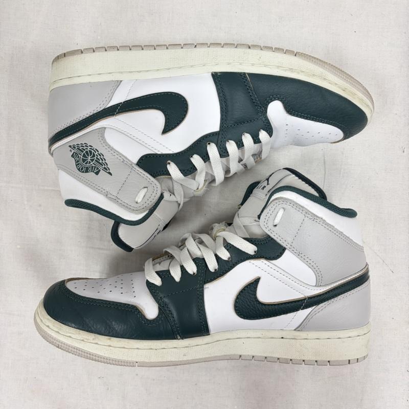ナイキ NIKE スニーカー スニーカー AIR JORDAN 1 MID SE エアジョーダン FQ7720-103 ハイカット スニーカー 27.5cm ロゴ、文字 白 / ホワイト / white X 緑 / グリーン / green メンズ USED 古着 中古 50169810