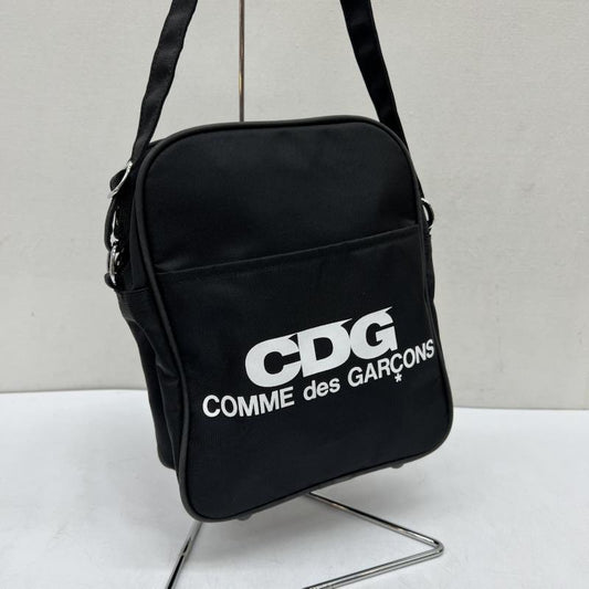 コムデギャルソン COMME des GARCONS ショルダーバッグ ショルダーバッグ CDG CLASSIC SHOULDER BAG ロゴ ショルダーバッグ - 黒 / ブラック / black メンズ USED 古着 中古 50169857