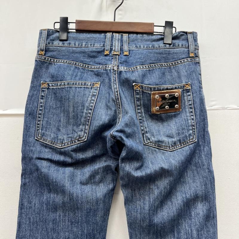ドルチェアンドガッバーナ DOLCE&GABBANA パンツ デニム、ジーンズ 00s ロゴ プレート デニムパンツ y2k アーカイブ 44 メンズ USED 古着 中古 50169873