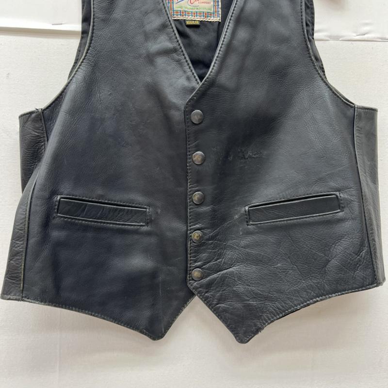 エアロレザー Aero Leather ベスト ベスト The Transatlantic Clothing Company レザーベスト - 黒 / ブラック / black メンズ USED 古着 中古 50169876