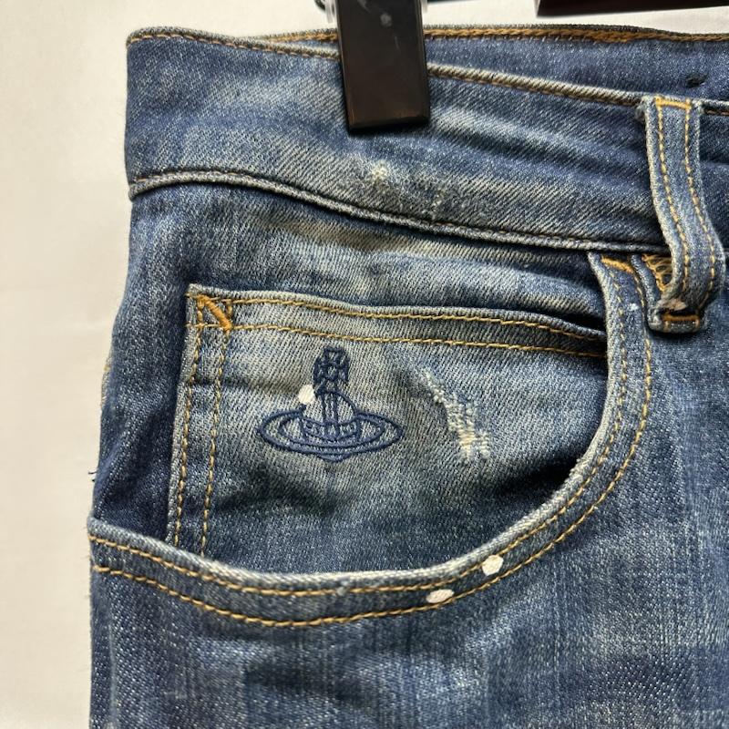 ウ゛ィウ゛ィアンウエストウッドアング Vivienne Westwood Anglomania パンツ デニム、ジーンズ オーブ 刺繍 ダメージ スキニー デニム パンツ 28インチ インディゴ / インディゴ / Indigo メンズ USED 古着 中古 50169947