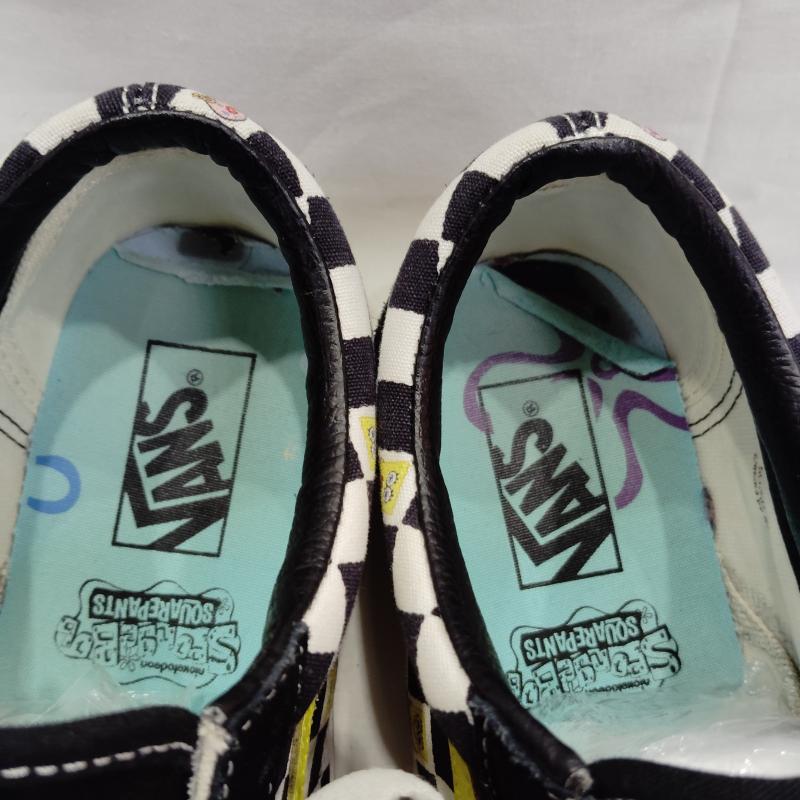 バンズ VANS スニーカー スニーカー SPONGEBOB OLD SKOOL OFF THE WALL オールドスクール スポンジボブ 28.0cm 白 / ホワイト / white X 黒 / ブラック / black メンズ USED 古着 中古 50169953