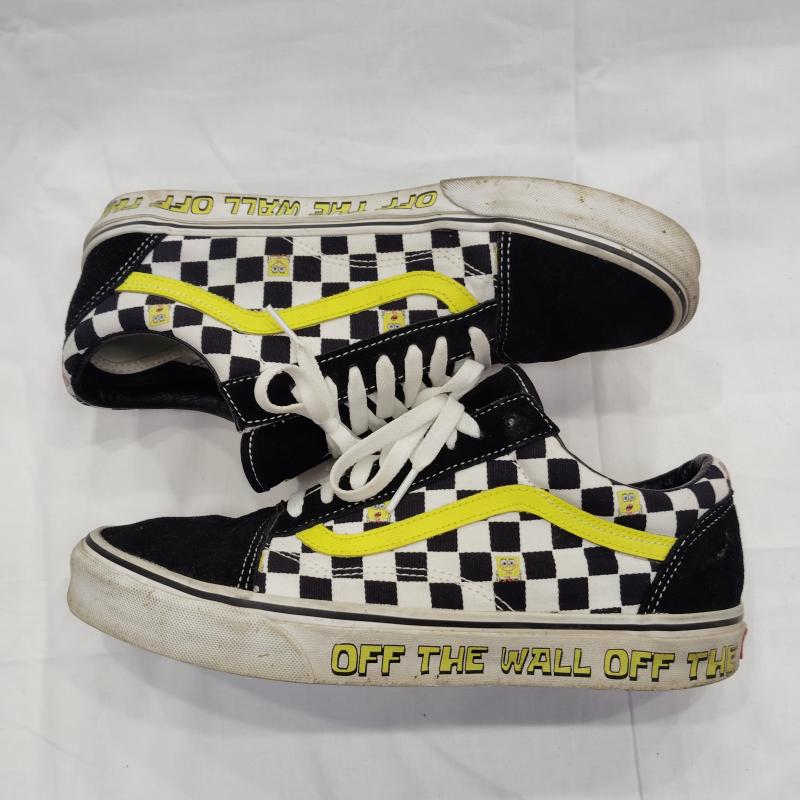 バンズ VANS スニーカー スニーカー SPONGEBOB OLD SKOOL OFF THE WALL オールドスクール スポンジボブ 28.0cm 白 / ホワイト / white X 黒 / ブラック / black メンズ USED 古着 中古 50169953