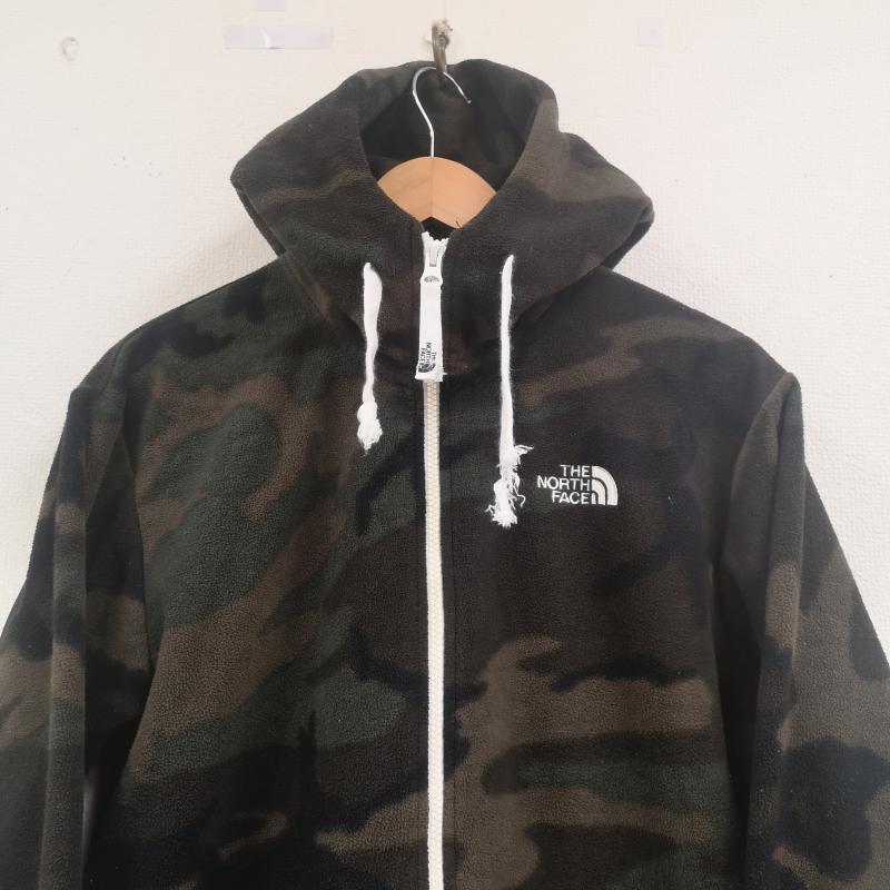 ザノースフェイス THE NORTH FACE パーカー 長袖 リアビュー カモ フリース フーディ スウェット パーカー NL71445 M マルチカラー / マルチカラー / multicolor メンズ USED 古着 中古 50169955