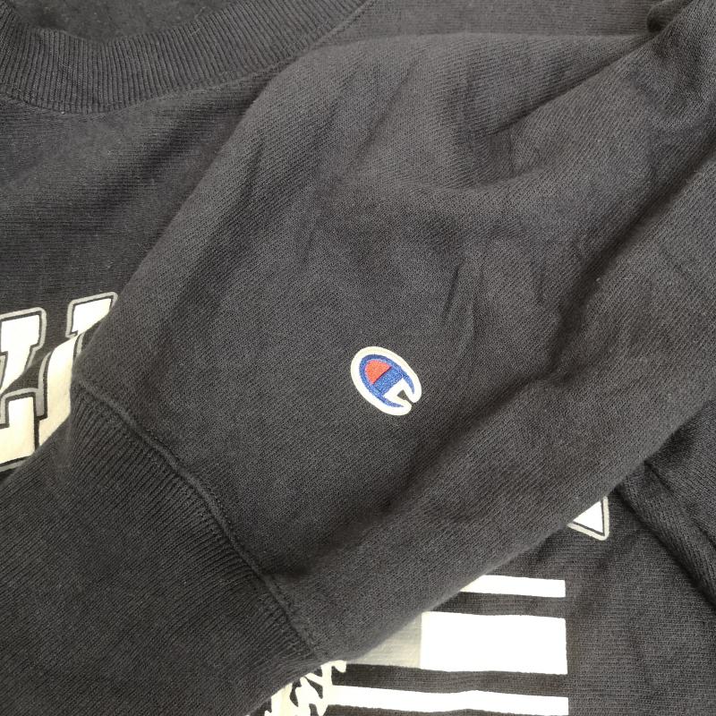 チャンピオン Champion トレーナー 長袖 Reverse Weave ダラスダウン ハイスクール 水泳部 カレッジ プリント スウェット トレーナー - 紺 / ネイビー / navy X 白 / ホワイト / white メンズ USED 古着 中古 50169995