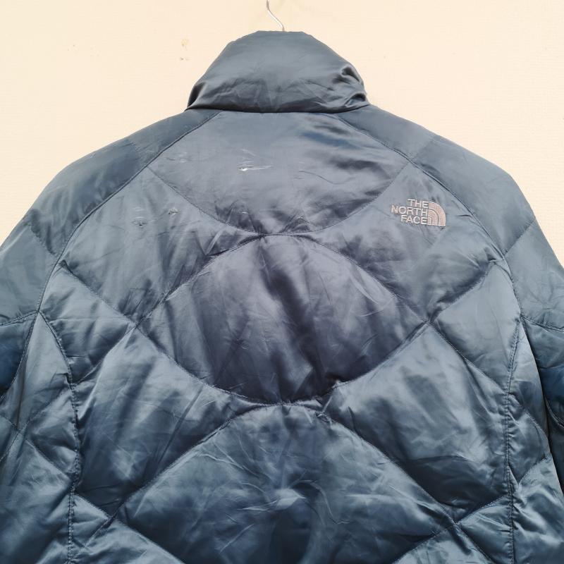 ザノースフェイス THE NORTH FACE ジャケット、上着 ダウンジャケット ダイヤモンド キルティング 550 フィルパワー グース ダウン ジャケット M 水色 / ライトブルー / レディース USED 古着 中古 50170024