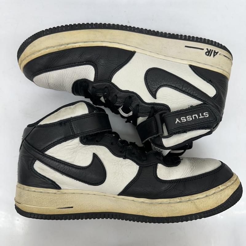 ステューシー STUSSY スニーカー スニーカー Nike Air Force 1Mid Black and Light Bone SSリンク ロゴ スニーカー DJ7840-002 28.5cm 黒 / ブラック / black X 白 / ホワイト / white メンズ USED 古着 中古 50170118