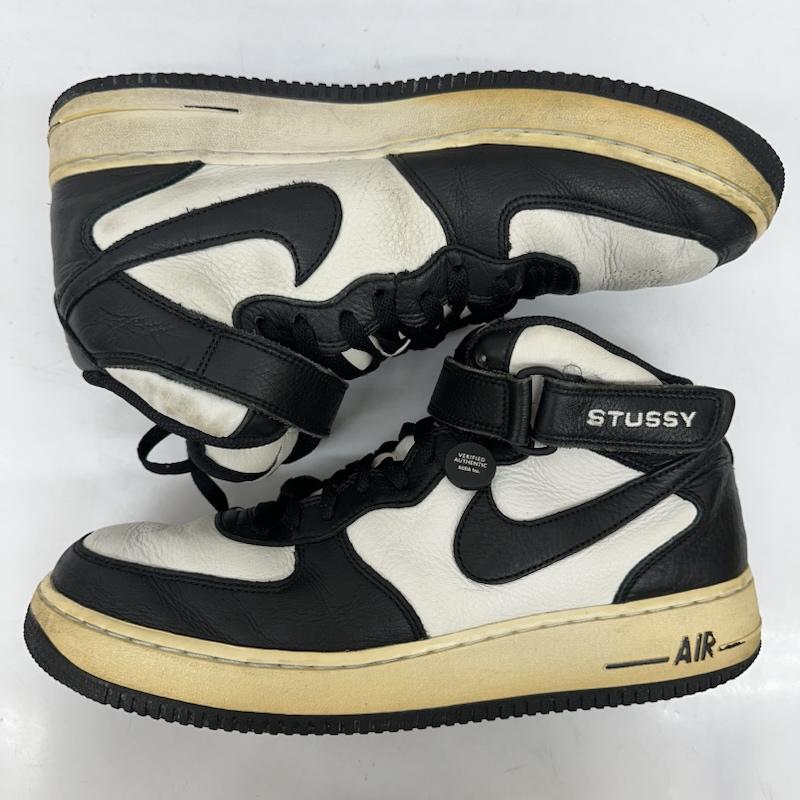 ステューシー STUSSY スニーカー スニーカー Nike Air Force 1Mid Black and Light Bone SSリンク ロゴ スニーカー DJ7840-002 28.5cm 黒 / ブラック / black X 白 / ホワイト / white メンズ USED 古着 中古 50170118