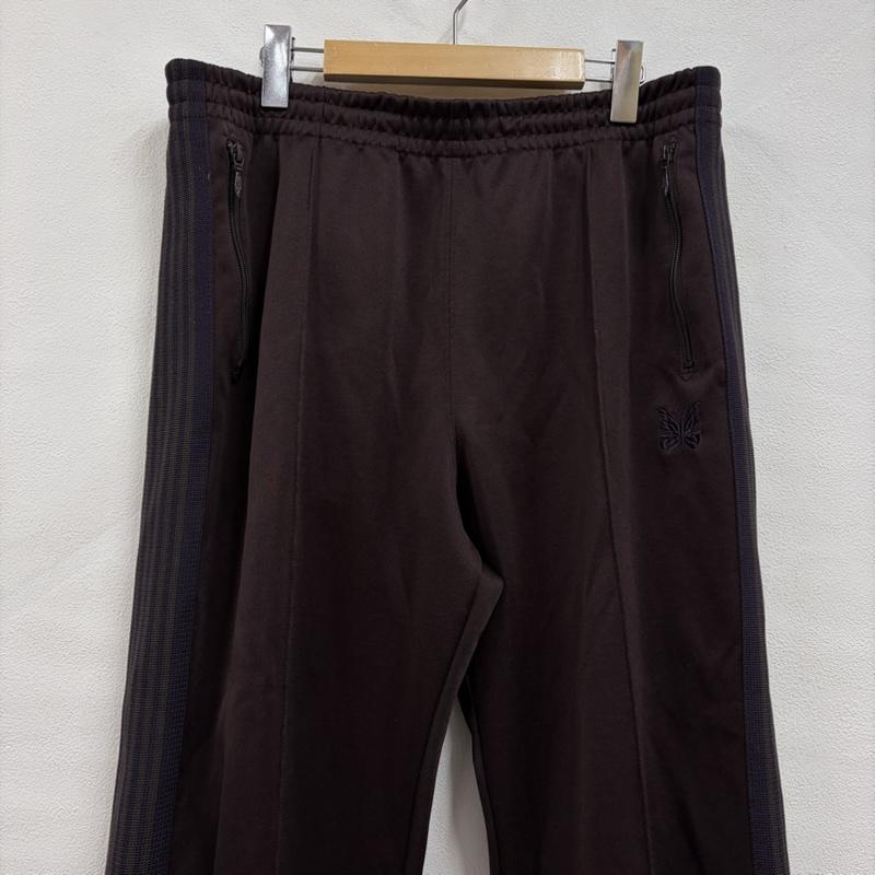 ニードルス Needles パンツ ワークパンツ、ペインターパンツ 24AW トラック パンツ ジャージ ロゴ 刺繍 PU273 Track Pant Poly Smooth L ロゴ、文字 X 刺繍 茶 / ブラウン / brown X 紫 / パープル / purple メンズ USED 古着 中古 50170144