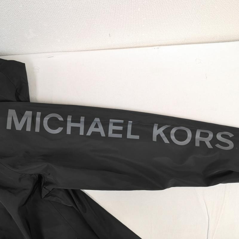 マイケルコース MICHAEL KORS ジャケット、上着 ジャンパー、ブルゾン 裏地メッシュ 袖ロゴ プリント ナイロン ジャケット L 黒 / ブラック / black メンズ USED 古着 中古 50170153