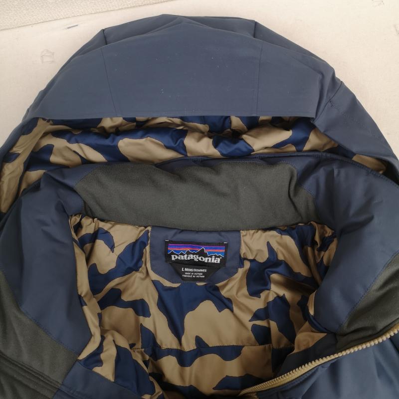 パタゴニア patagonia ジャケット、上着 ジャンパー、ブルゾン 耐久性 撥水 サーモグリーン RECCO ルビコン ジャケット 29348 L ベージュ / ベージュ / beige X 紺 / ネイビー / navy メンズ USED 古着 中古 50170175