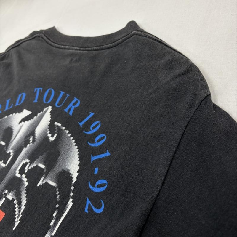 ＵＳフルギ US古着 Tシャツ 半袖 Queensryche クイーンズライク 90 s ヴィンテージ 両面 プリント バンドT ENPRIE ワールドツアー USA製 フェード L プリント X ロゴ、文字 黒 / ブラック / black X マルチカラー / マルチカラー / multicolor メンズ USED 古着 中古 50170228