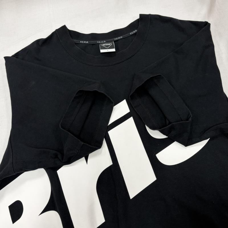 エフシーアールビー F.C.R.B. Tシャツ 半袖 F.C.Real Bristol BIG LOGO RELAX FIT TEE 半袖 ロゴ プリント Tシャツ L ロゴ、文字 X プリント 黒 / ブラック / black X 白 / ホワイト / white メンズ USED 古着 中古 50170231