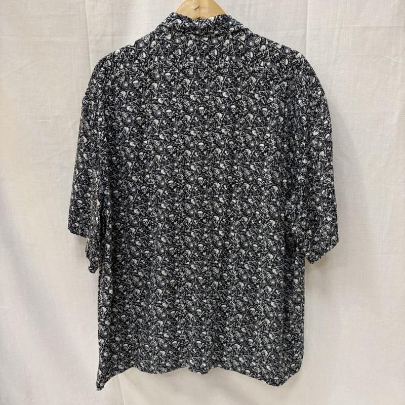 タウンクラフト TOWNCRAFT シャツ、ブラウス 半袖 Printed Loop Collar SS Shirt 総柄 スカル レーヨン 半袖シャツ M 白 / ホワイト / white X 黒 / ブラック / black メンズ USED 古着 中古 50170311