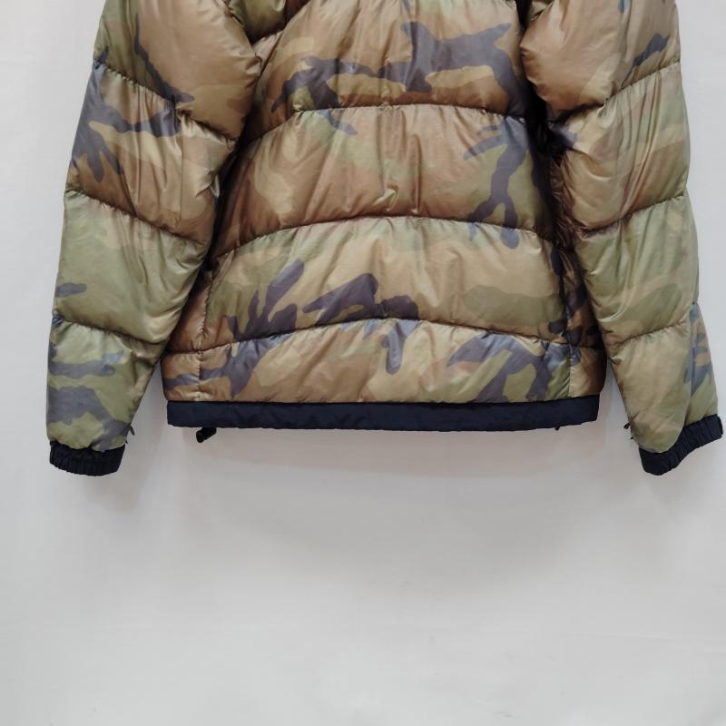 ザノースフェイス THE NORTH FACE ジャケット、上着 ダウンジャケット アコンカグア ジャケット サミット シリーズ カモフラージュ 迷彩柄 M 緑 / グリーン / green メンズ USED 古着 中古 50170367