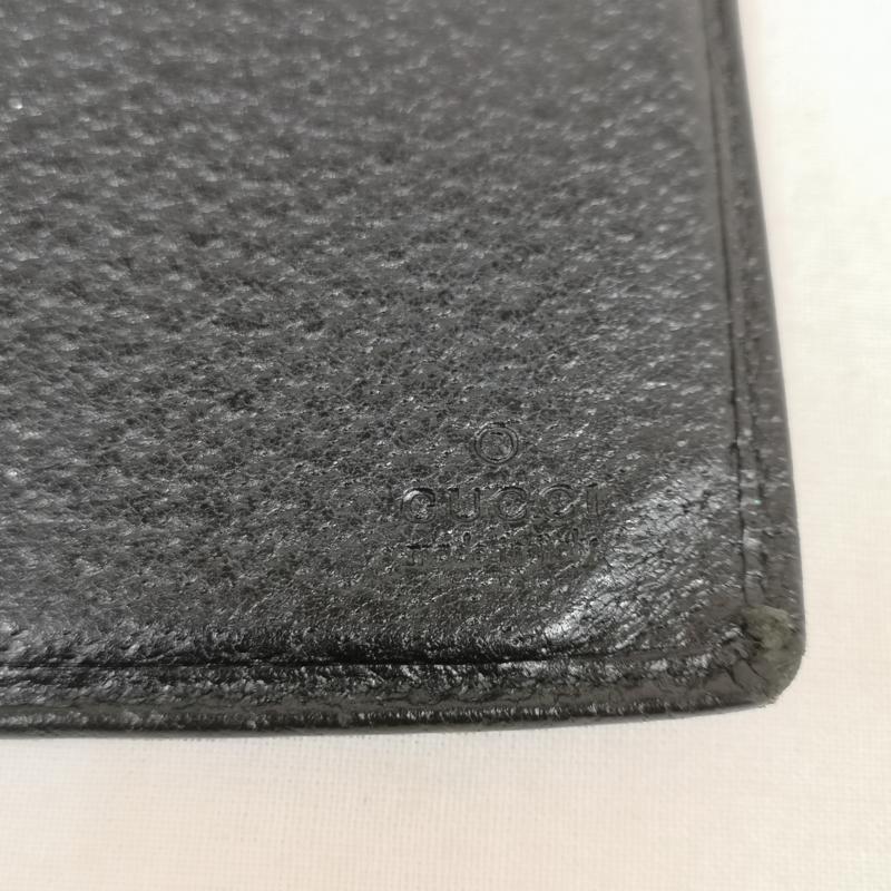 グッチ GUCCI 財布 二つ折り ロゴ プレート 二つ折り 長財布 札入れ - 黒 / ブラック / black メンズ USED 古着 中古 50170401