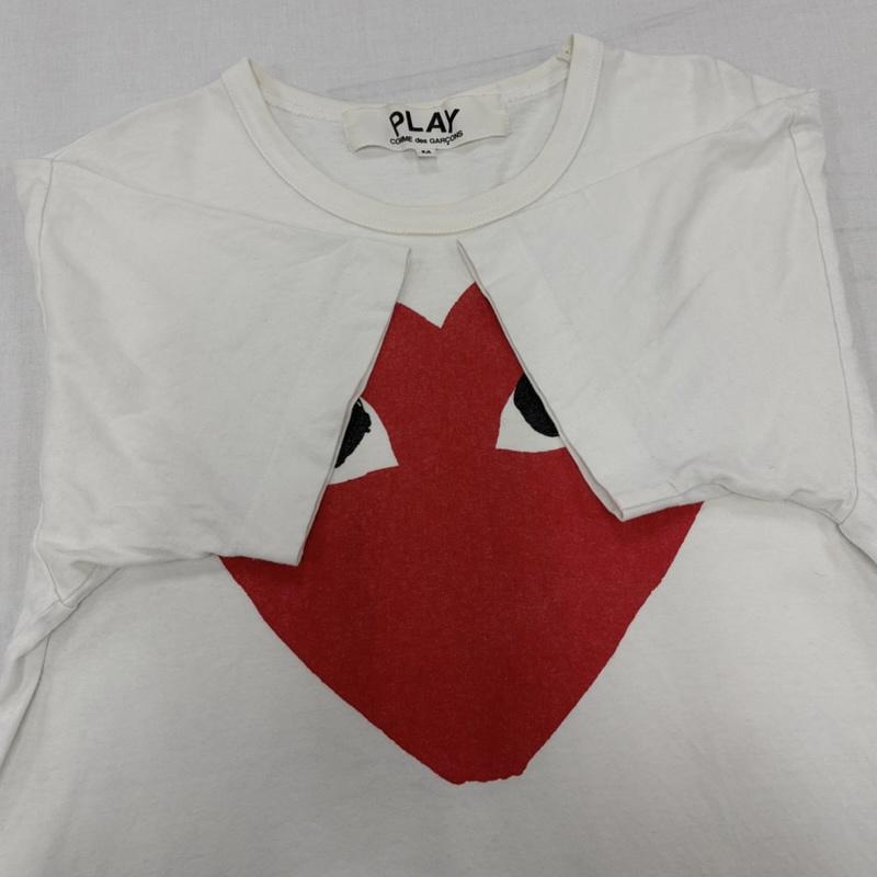 コムデギャルソン COMME des GARCONS Tシャツ 半袖 PLAY プレイ ハート 半袖 Tシャツ ロゴ プリント ワッペン パッチ M プリント X ロゴ、文字 X 刺繍 白 / ホワイト / white X 赤 / レッド / red X 黒 / ブラック / black メンズ USED 古着 中古 50170406