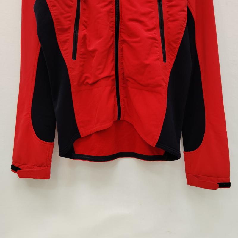 ザノースフェイス THE NORTH FACE ジャケット、上着 ジャンパー、ブルゾン アルパイン ソフト シェル ジャケット NP21202 M 黒 / ブラック / black X 赤 / レッド / red メンズ USED 古着 中古 50170457