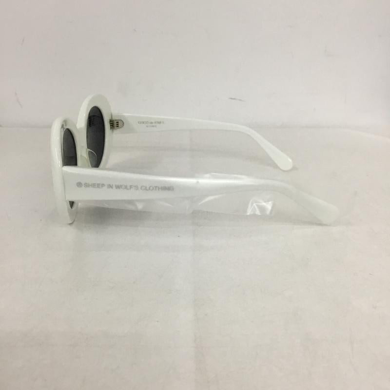 ASIWC ASIWC めがね・サングラス サングラス COCO DE KIMEL ケース付き ロゴ、文字 白 / ホワイト / X 黒 / ブラック /  レディース USED 古着 中古 10145507