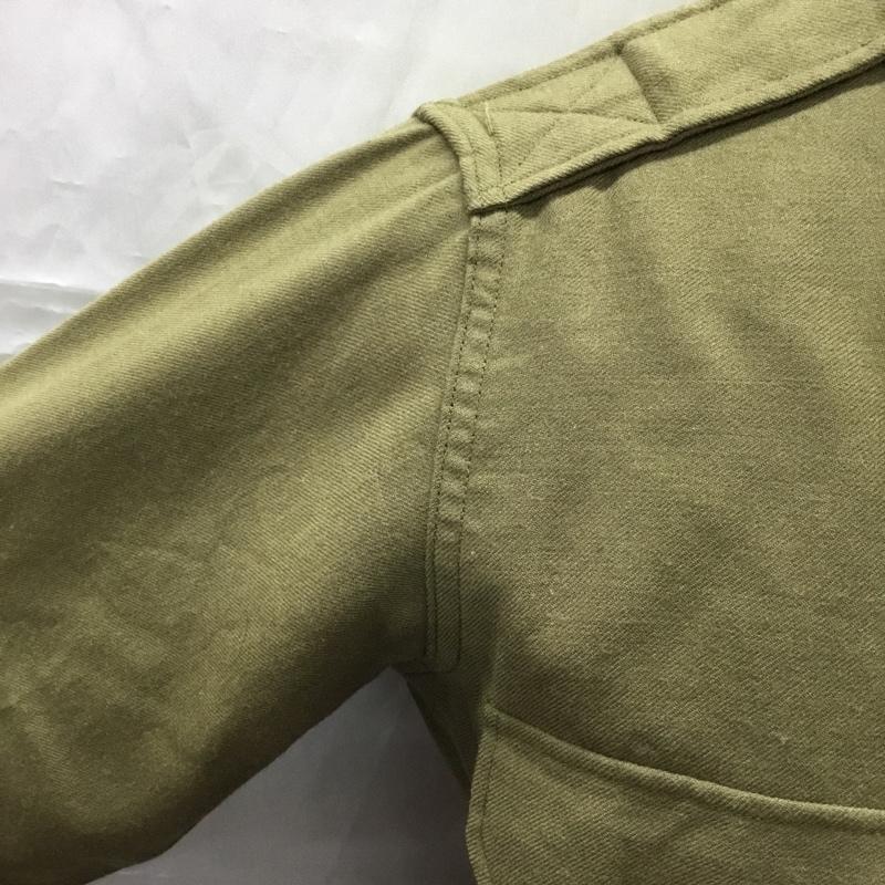 ミリタリー ミリタリー シャツ、ブラウス 長袖 ミリタリーシャツ 長袖シャツ ジャケット 無地 カーキ / カーキ /  メンズ USED 古着 中古 10112326