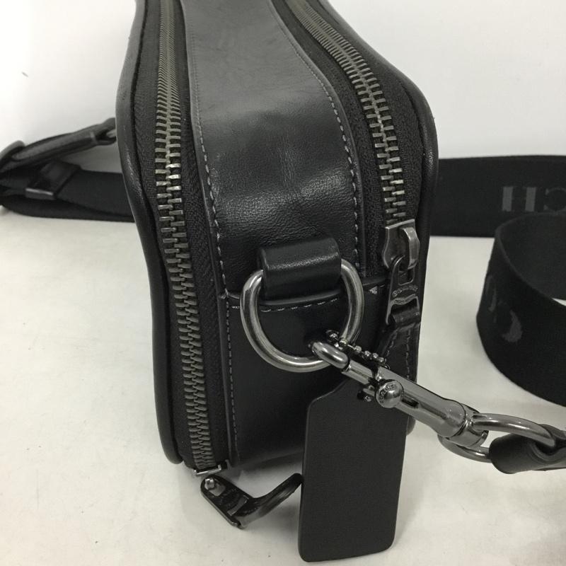 コーチ COACH ショルダーバッグ ショルダーバッグ CM109 シグネチャー ロゴ、文字 黒 / ブラック /  メンズ USED 古着 中古 10149243