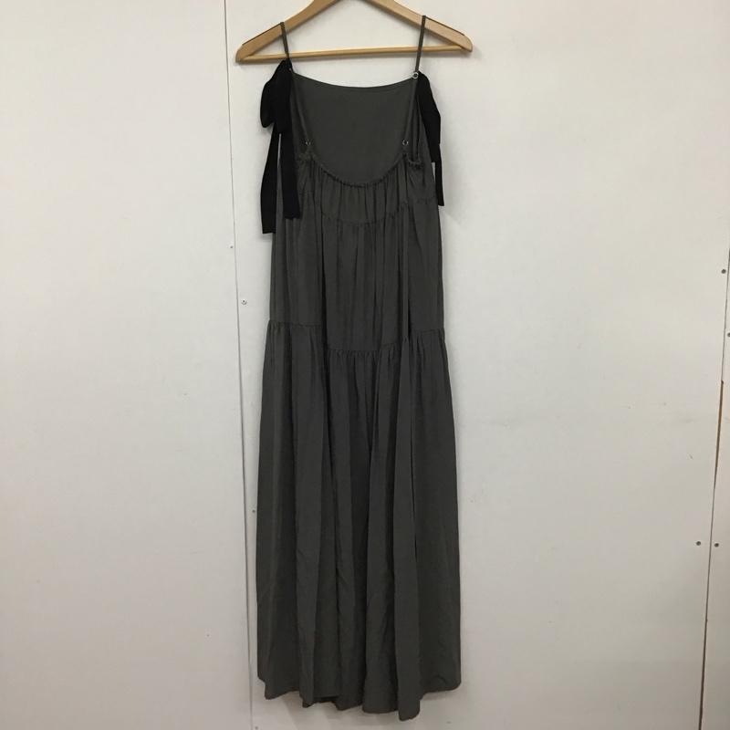 ナイスクラップ NICE CLAUP ワンピース ロングスカート 0141090510 肩リボンティアードワンピース M 無地 灰 / グレー /  レディース USED 古着 中古 10130453