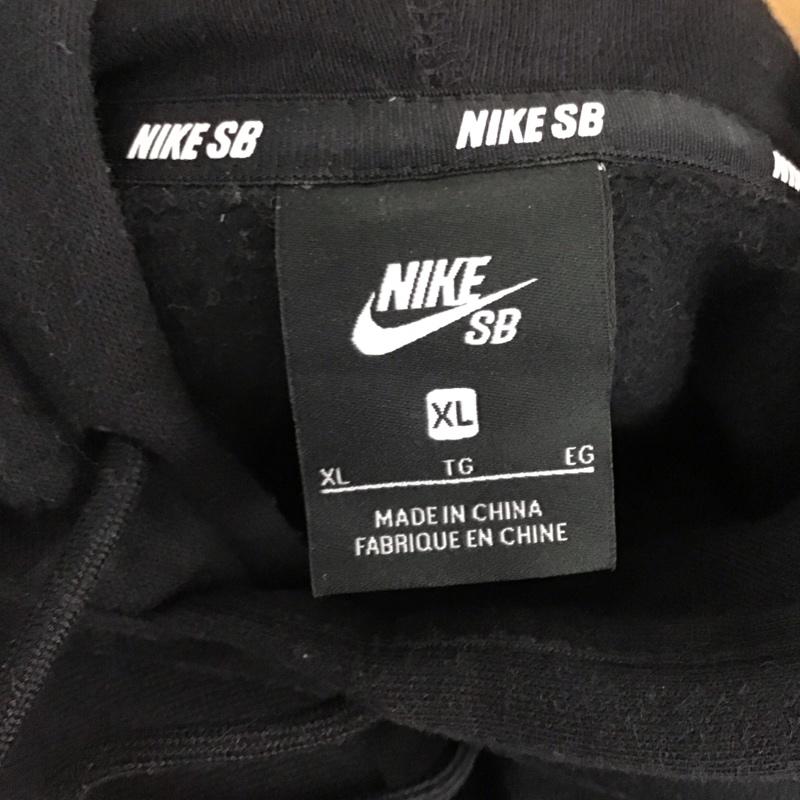 ナイキ NIKE パーカー 長袖 aq9566-011 長袖パーカー プルオーバーパーカー スウェットパーカー XL ロゴ、文字 黒 / ブラック /  メンズ USED 古着 中古 10130642