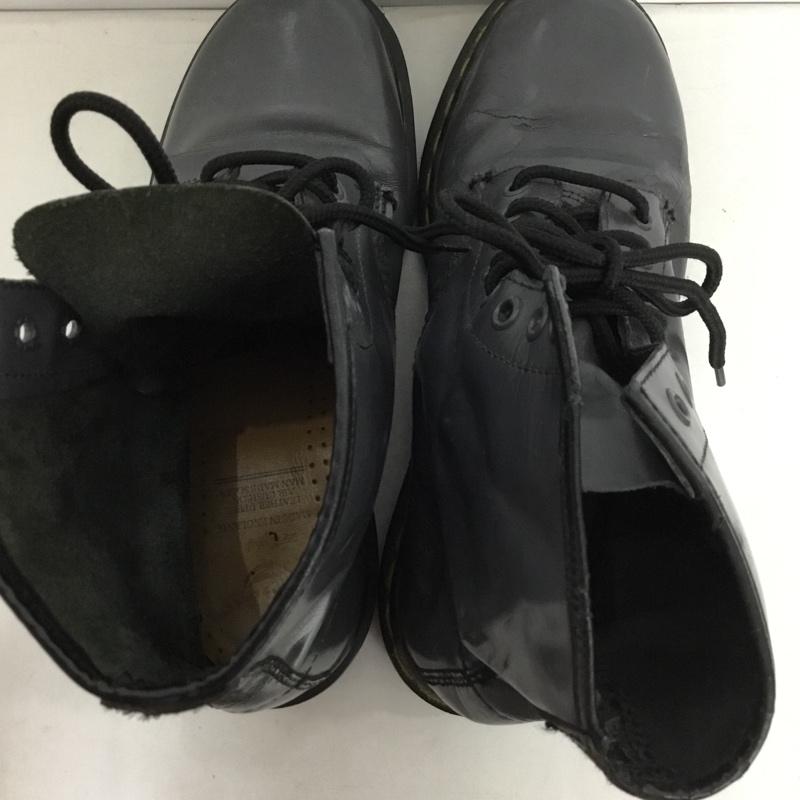 ドクターマーチン Dr.Martens ブーツ ショートブーツ 8ホール UK6 イングランド製 ロゴ、文字 灰 / グレー /  メンズ USED 古着 中古 10145777