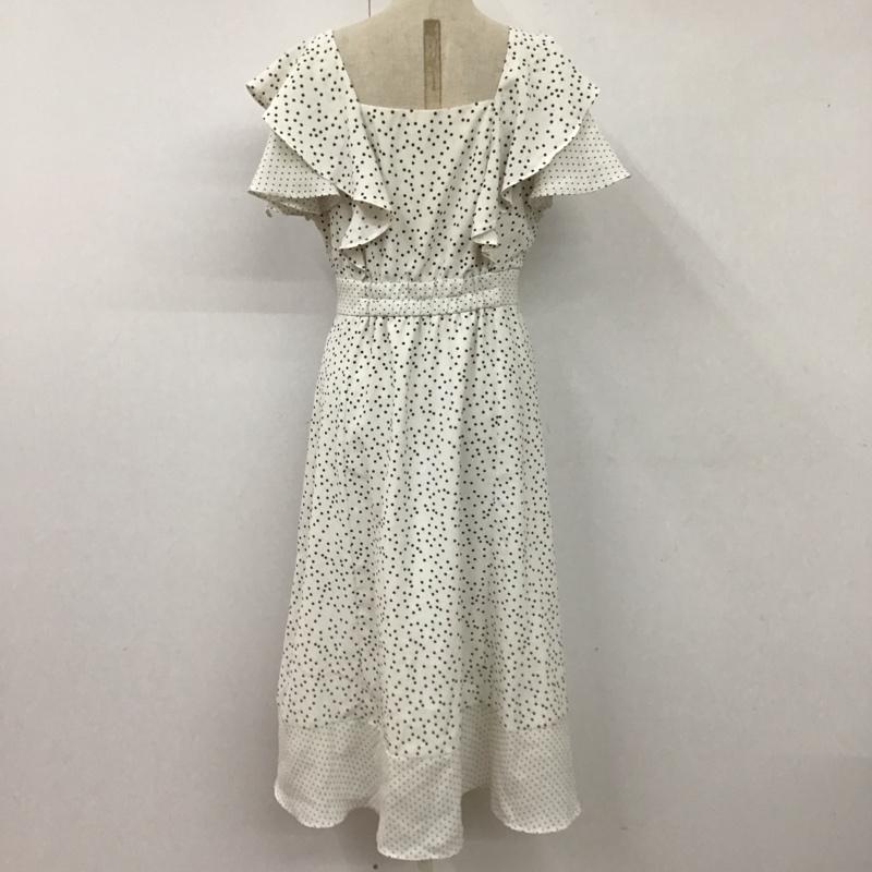 ミーア MIIA ワンピース ロングスカート 3402-371-1 ラッフルパイピングワンピース ロングワンピース FREE ドット 白 / ホワイト /  レディース USED 古着 中古 10115909