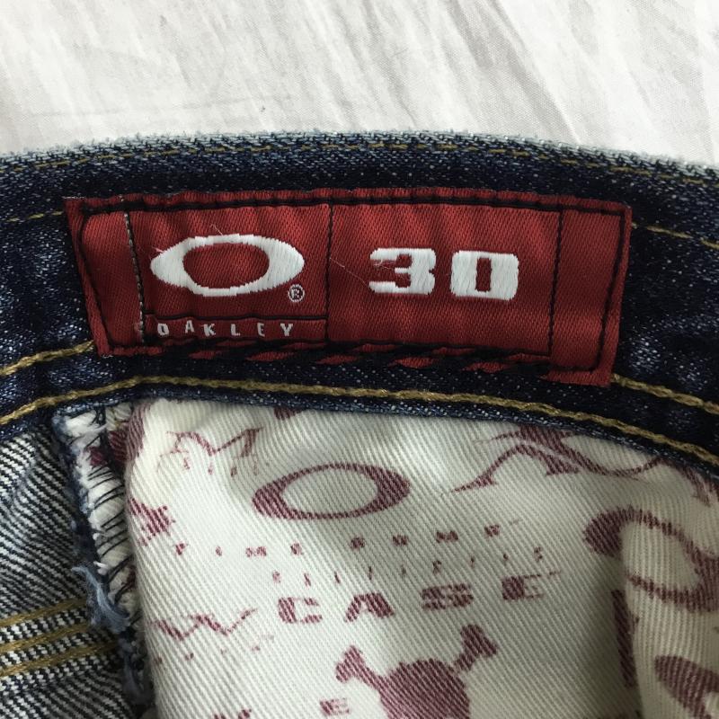 オークリー OAKLEY パンツ デニム、ジーンズ 30インチ 無地 インディゴ / インディゴ /  メンズ USED 古着 中古 10137543
