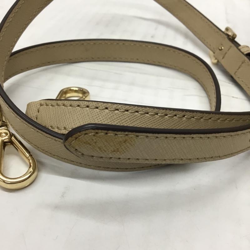 マイケルコース MICHAEL KORS ハンドバッグ ハンドバッグ 35S7GD251L 2WAY ショルダー ロゴ、文字 ベージュ / ベージュ / X 金 / ゴールド /  レディース USED 古着 中古 10106300