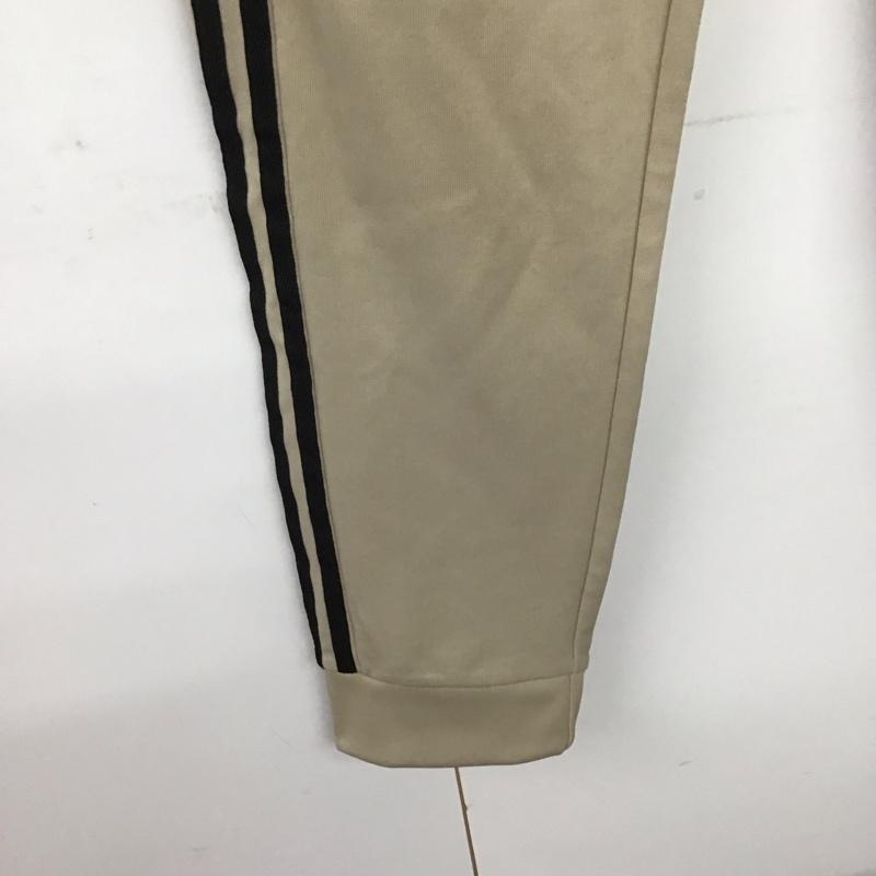 アディダス adidas パンツ ワークパンツ、ペインターパンツ ワイドパンツ カジュアルパンツ ワークパンツ スポーツウェア ロゴ、文字 ベージュ / ベージュ /  メンズ USED 古着 中古 10140128