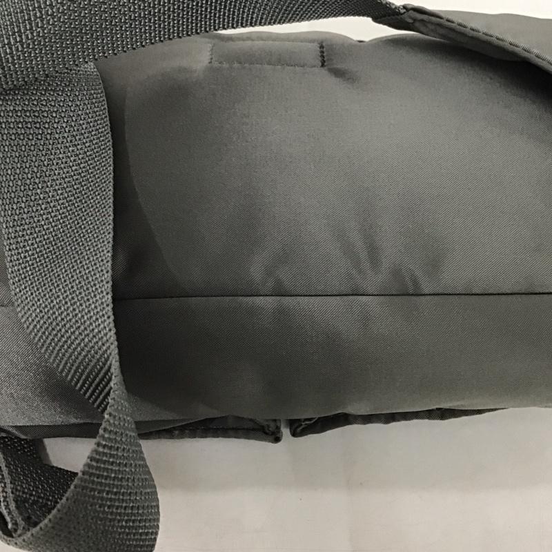 ポーター PORTER ウエストバッグ ウエストバッグ TANKER タンカー ロゴ、文字 銀 / シルバー /  メンズ USED 古着 中古 10141067