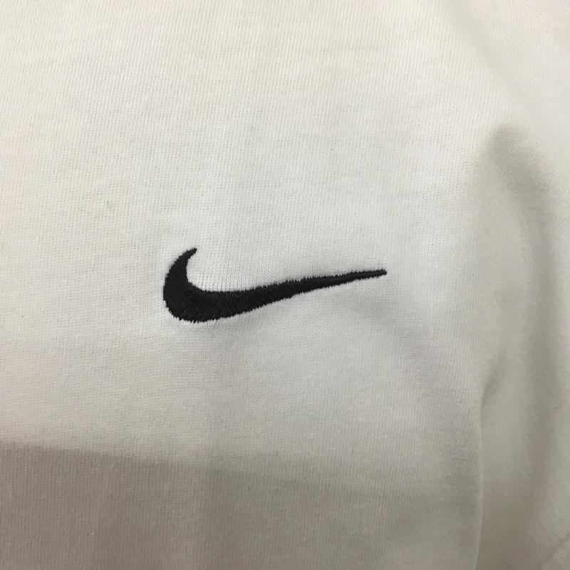 ステューシー STUSSY Tシャツ 半袖 NIKE STUSSY 23SS THEWIDEWORLDTRIBETシャツ コラボ プリントTシャツ S ロゴ、文字 白 / ホワイト /  メンズ USED 古着 中古 10126533