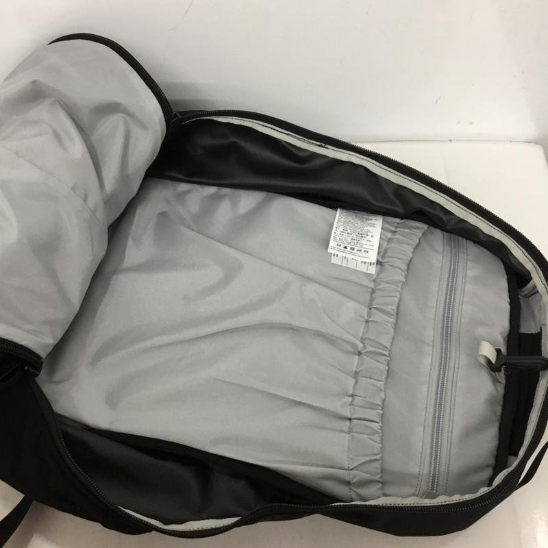 アークテリクス ARC TERYX リュックサック、デイパック リュックサック、デイバッグ MANTIS26 BACKPACK ロゴ、文字 黒 / ブラック /  メンズ USED 古着 中古 10148452