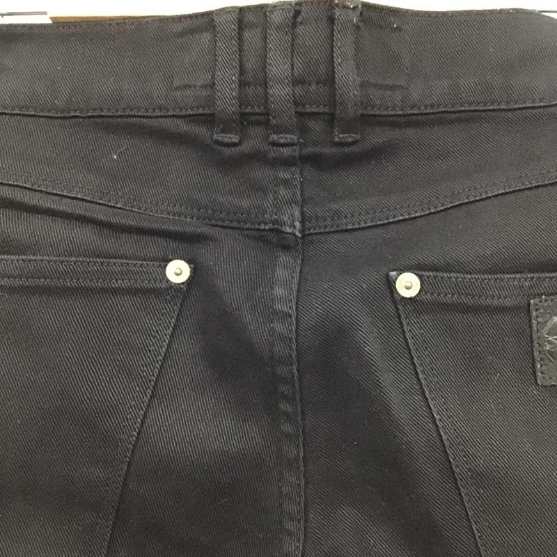 エイプリル77 APRIL77 パンツ デニム、ジーンズ デニムパンツ スリムパンツ ストレッチパンツ ジーンズ 27インチ 無地 黒 / ブラック /  メンズ USED 古着 中古 10119705